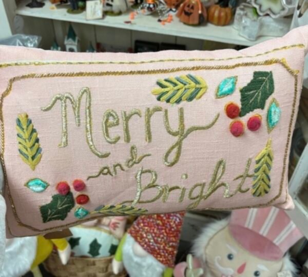 Screenshot Merry and Bright Pillow