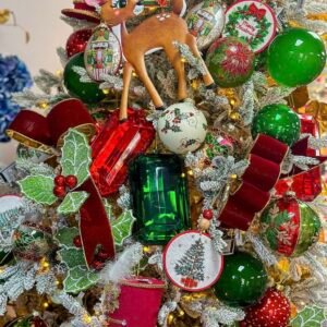 Screenshot Large Vintage Style Deer Christmas Tree Insert/Pick